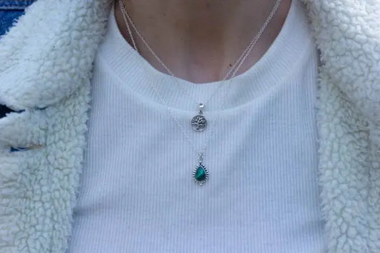 Colgante con piedra verde malaquita KHAMALI