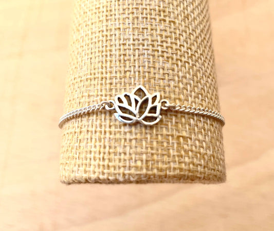 Pulsera de plata 925 con flor de loto KHAMALI