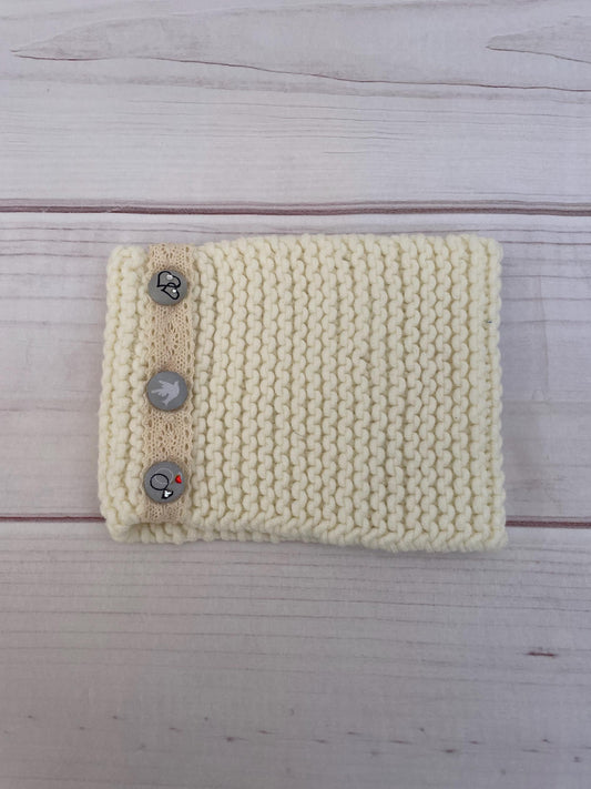 Turbante blanco con botones tejido a mano khamali Shop