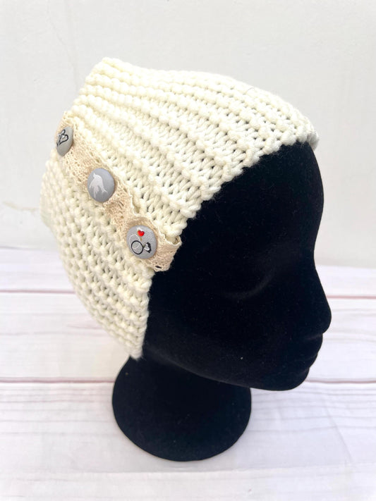 Turbante blanco con botones tejido a mano khamali Shop