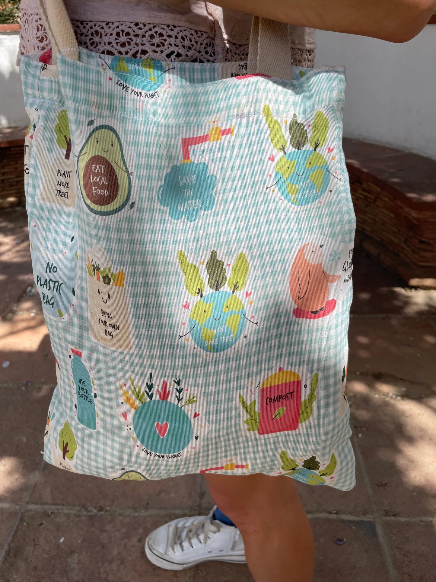 Tote bag hecha a mano Salvemos el planeta - KHAMALI