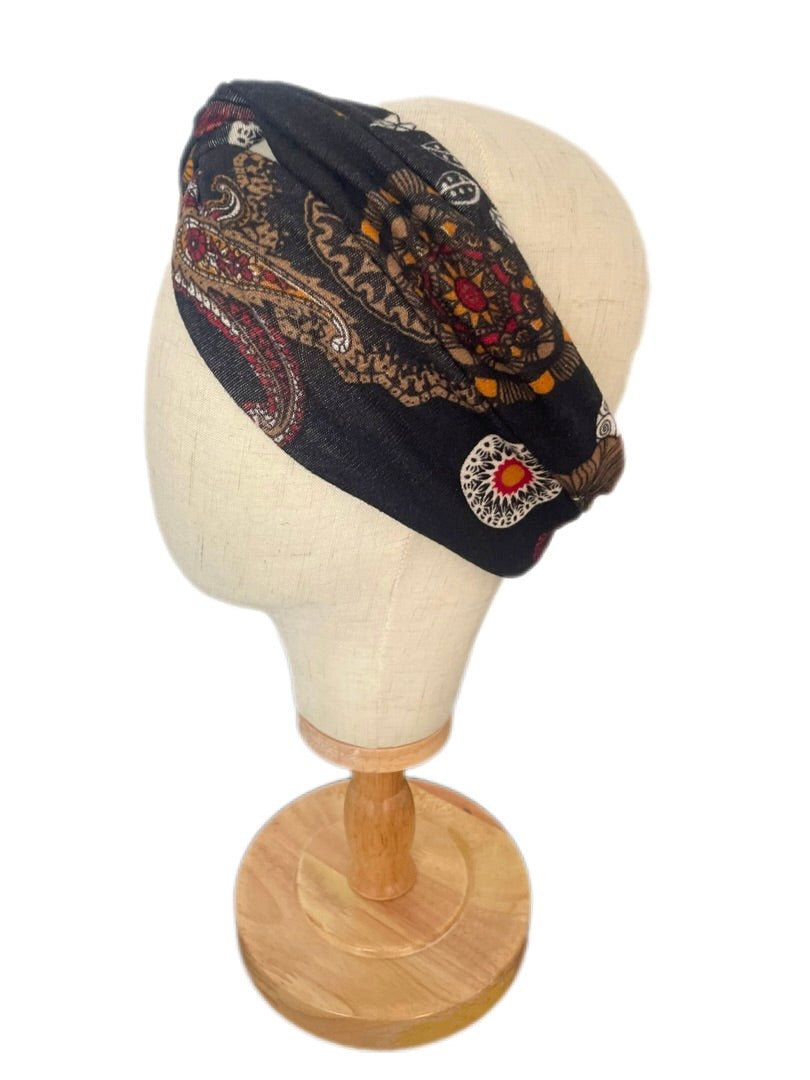 Turbante negro floral hecho a mano - KHAMALI