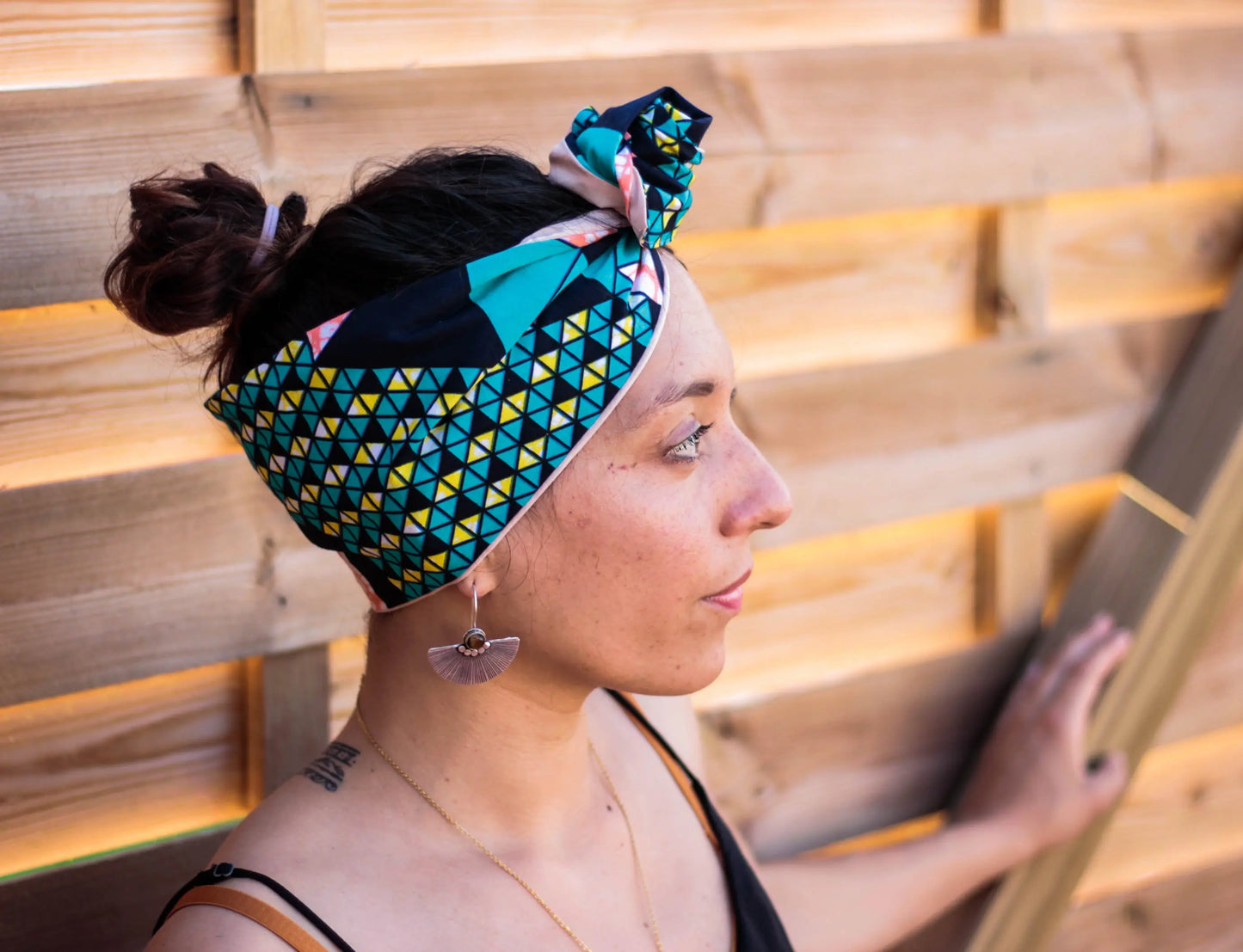 Diadema ancha con alambre fácil de moldear - KHAMALI