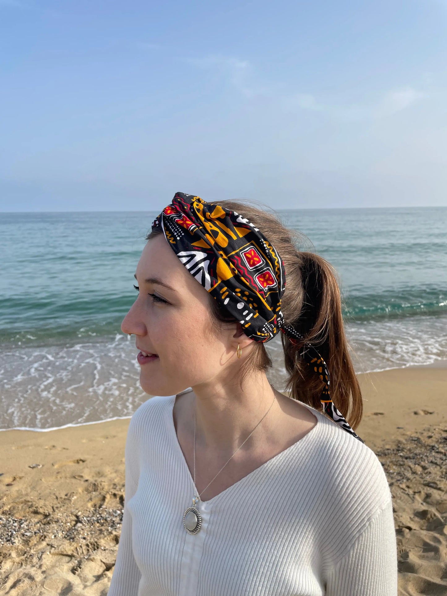 Turbante tribal una capa hecho a mano africano 100% algodón blanco, negro y amarillo - KHAMALI