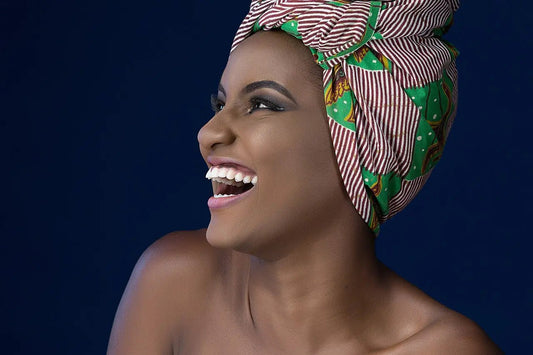 Historia de las telas Wax: tejido africano con estampados tradicionales
