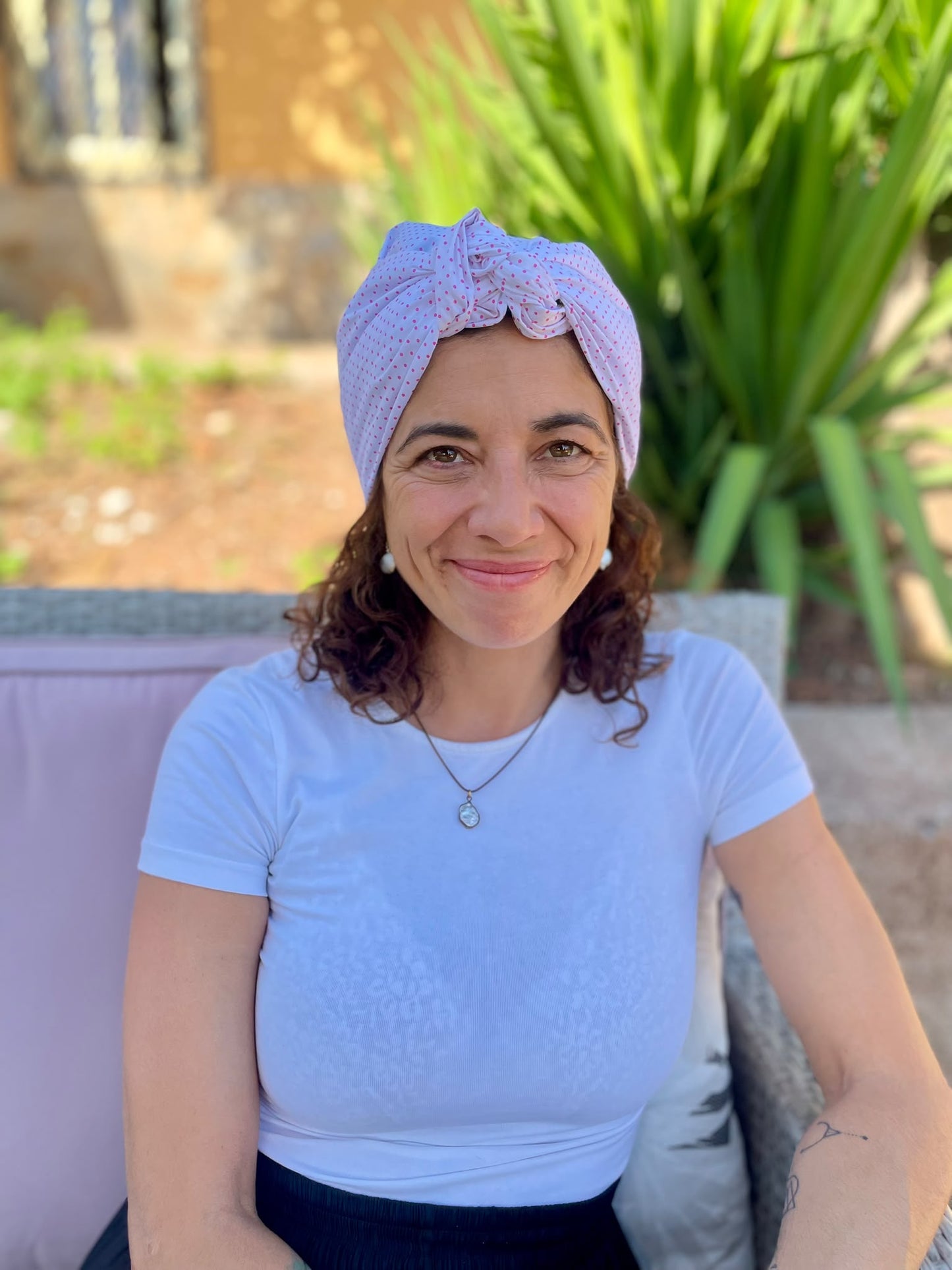 Turbante Integral BOHEME Blanco con Topos Rosas