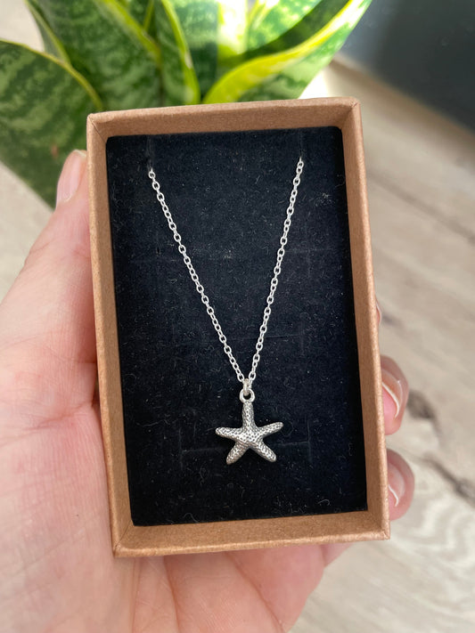 Colgante estrella de mar plata KHAMALI