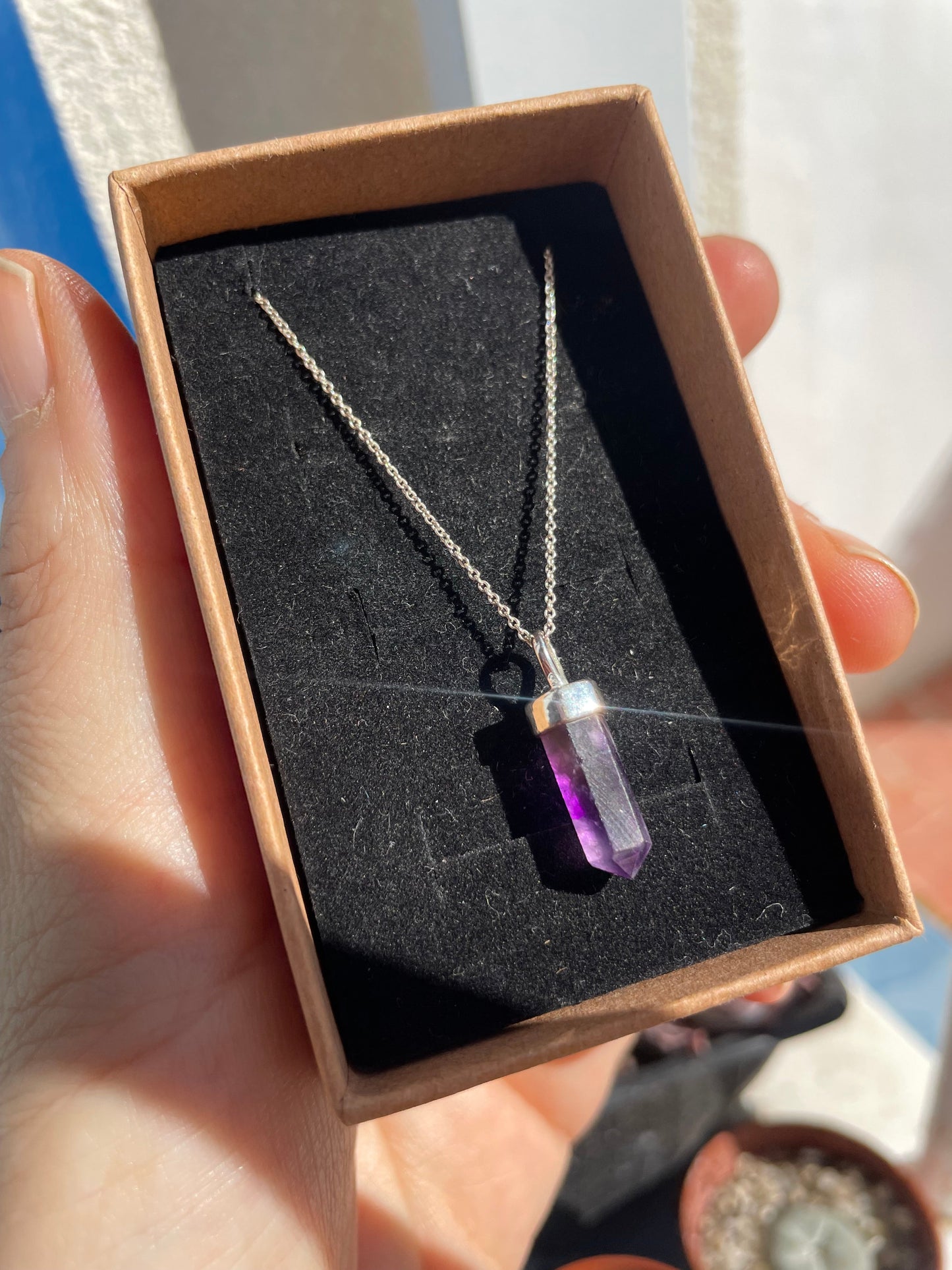 Colgante punta de amatista natural KHAMALI