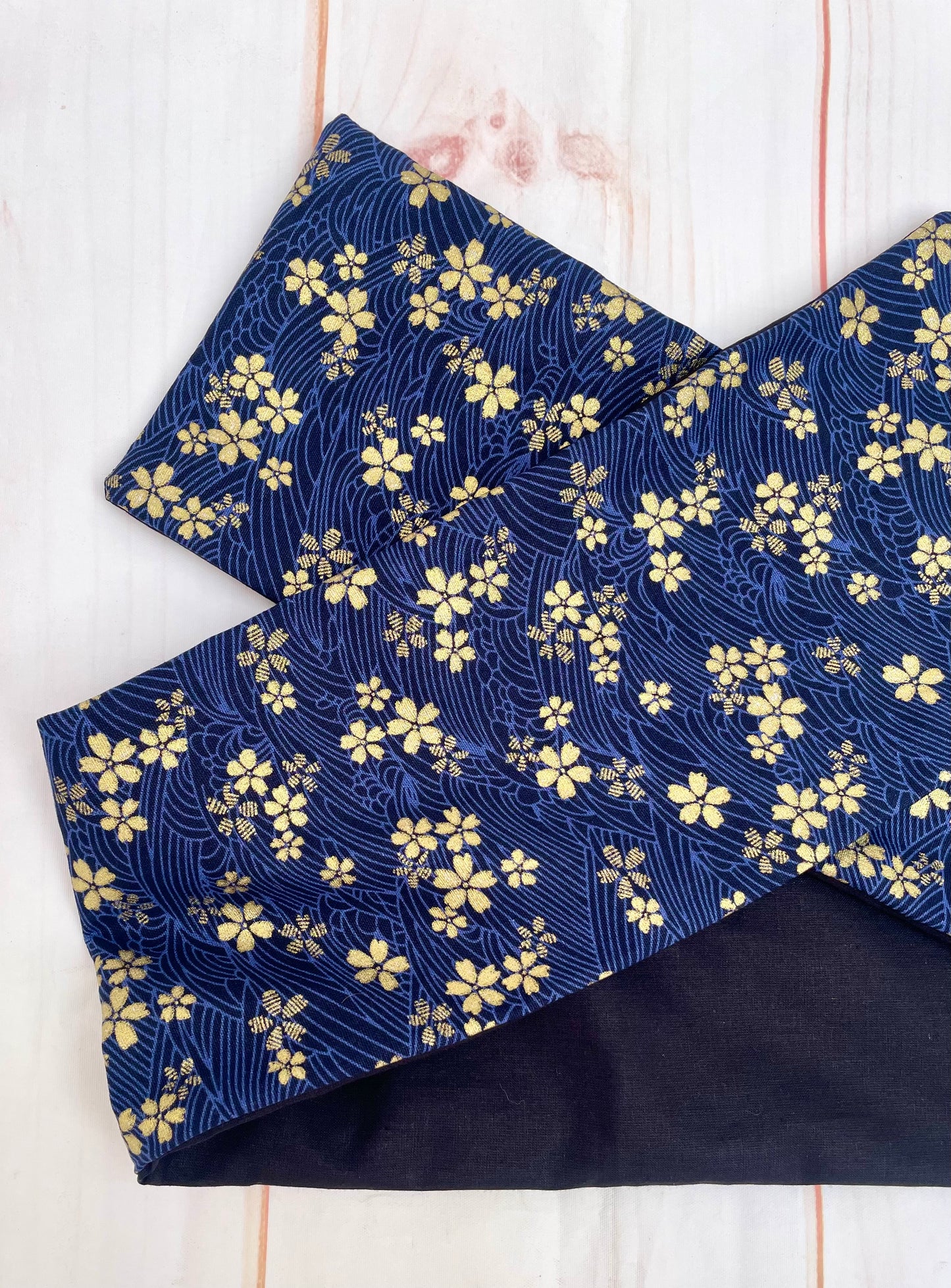 Cinta con alambre tela japonesa azul y dorado