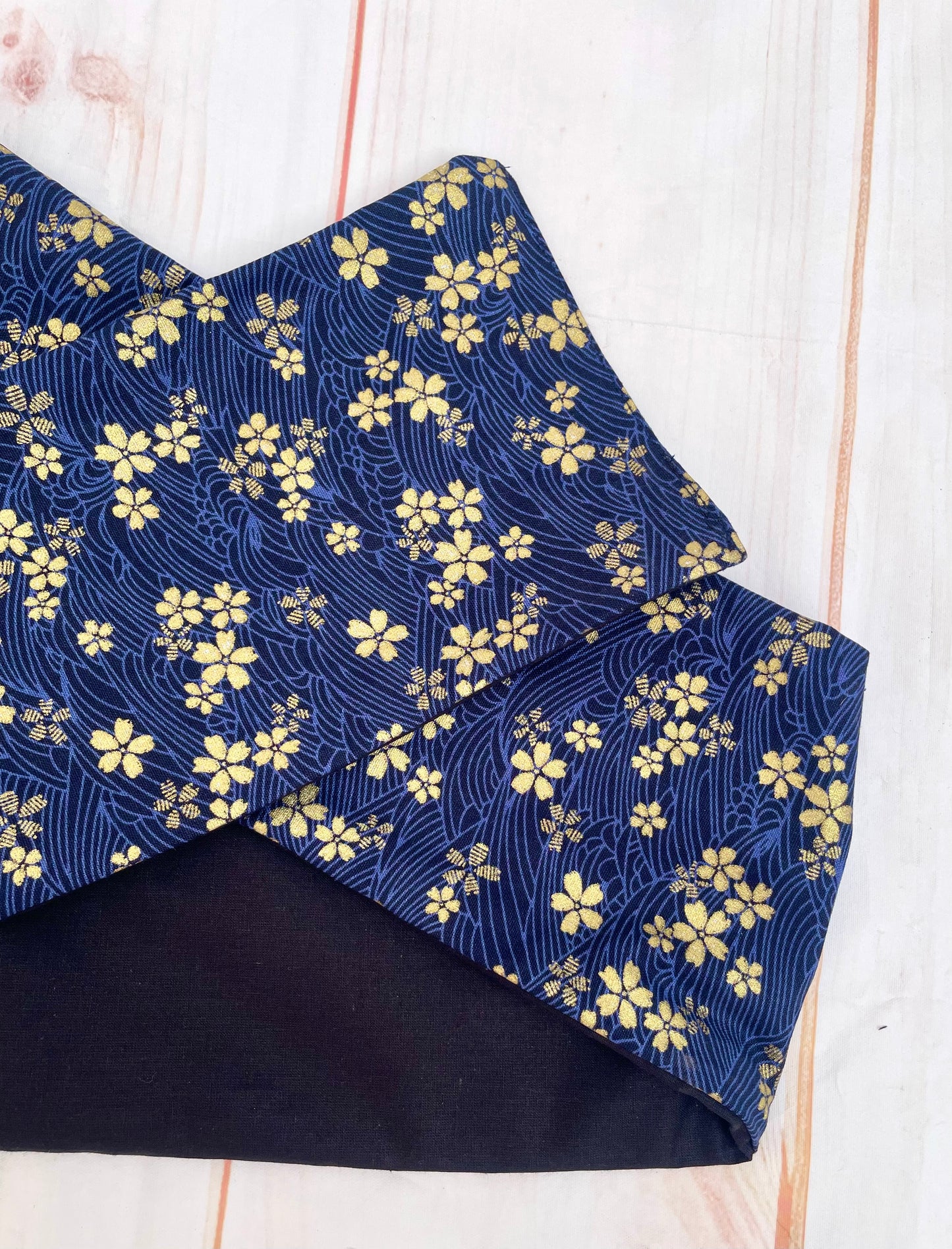 Cinta con alambre tela japonesa azul y dorado