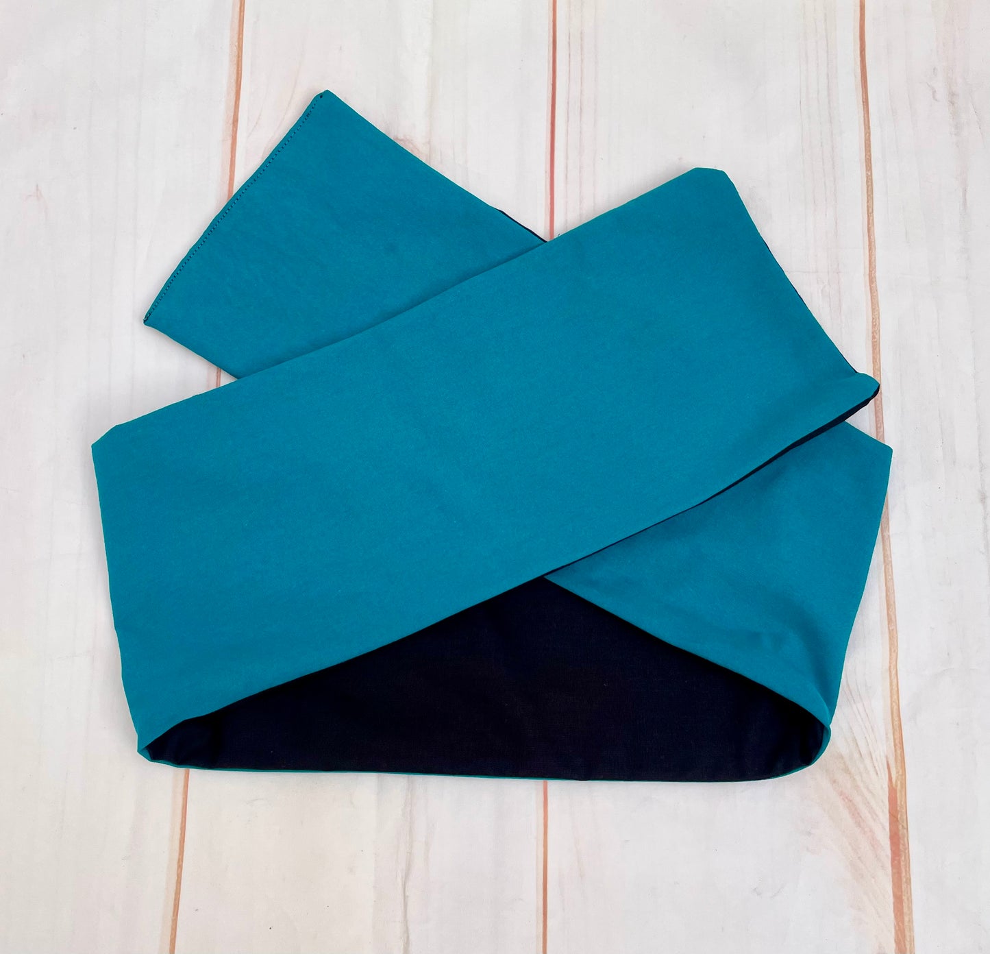 Cinta con alambre azul