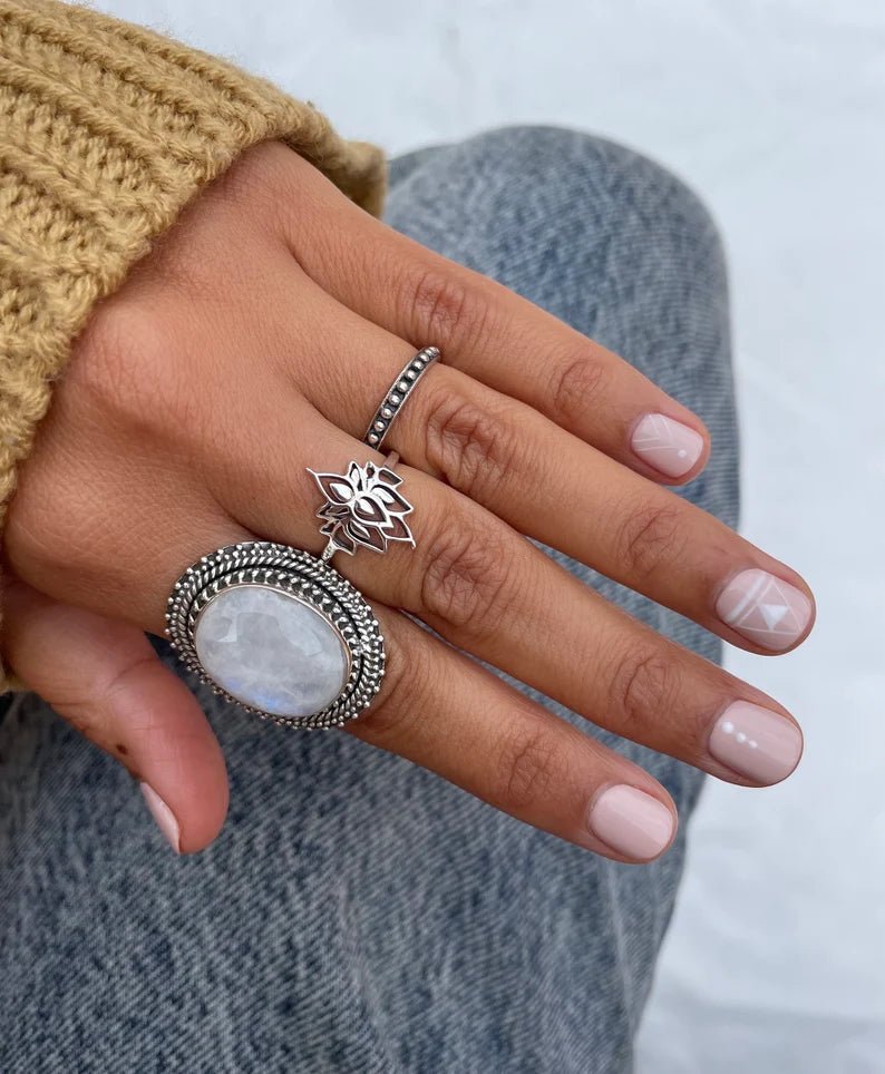 Anillo grande piedra natural en plata 925 - KHAMALI
