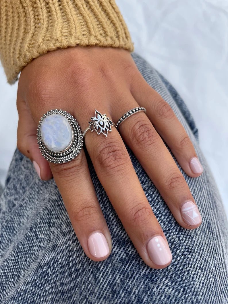 Anillo grande piedra natural en plata 925 - KHAMALI