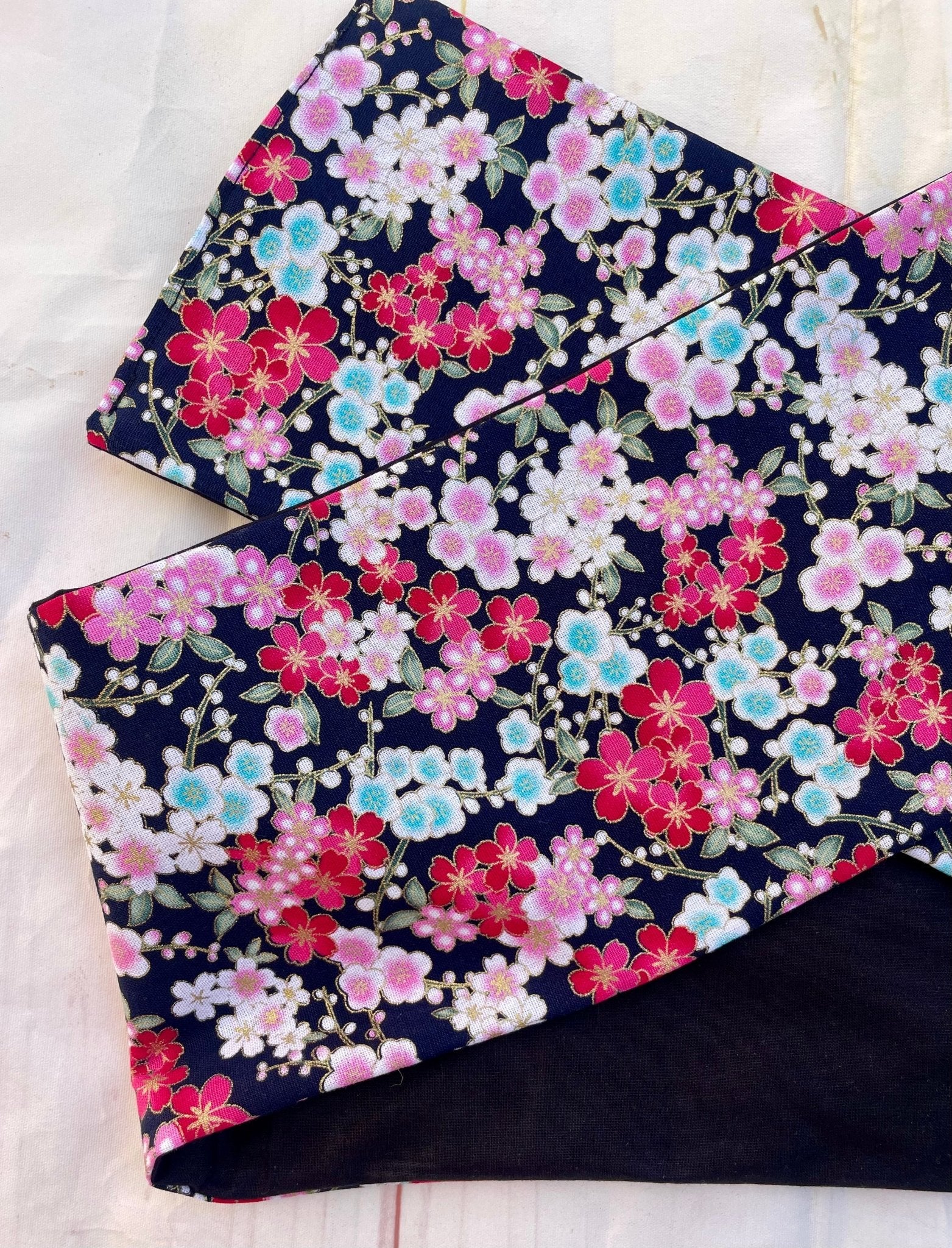 Cinta con alambre estilo japonés floral negro y rojo - KHAMALI