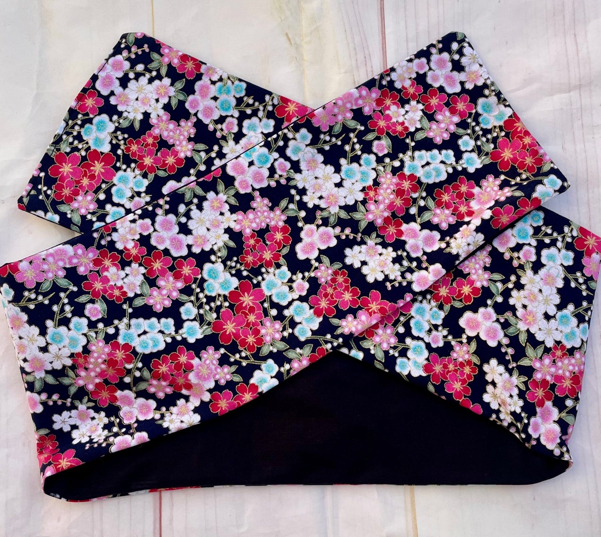 Cinta con alambre estilo japonés floral negro y rojo - KHAMALI