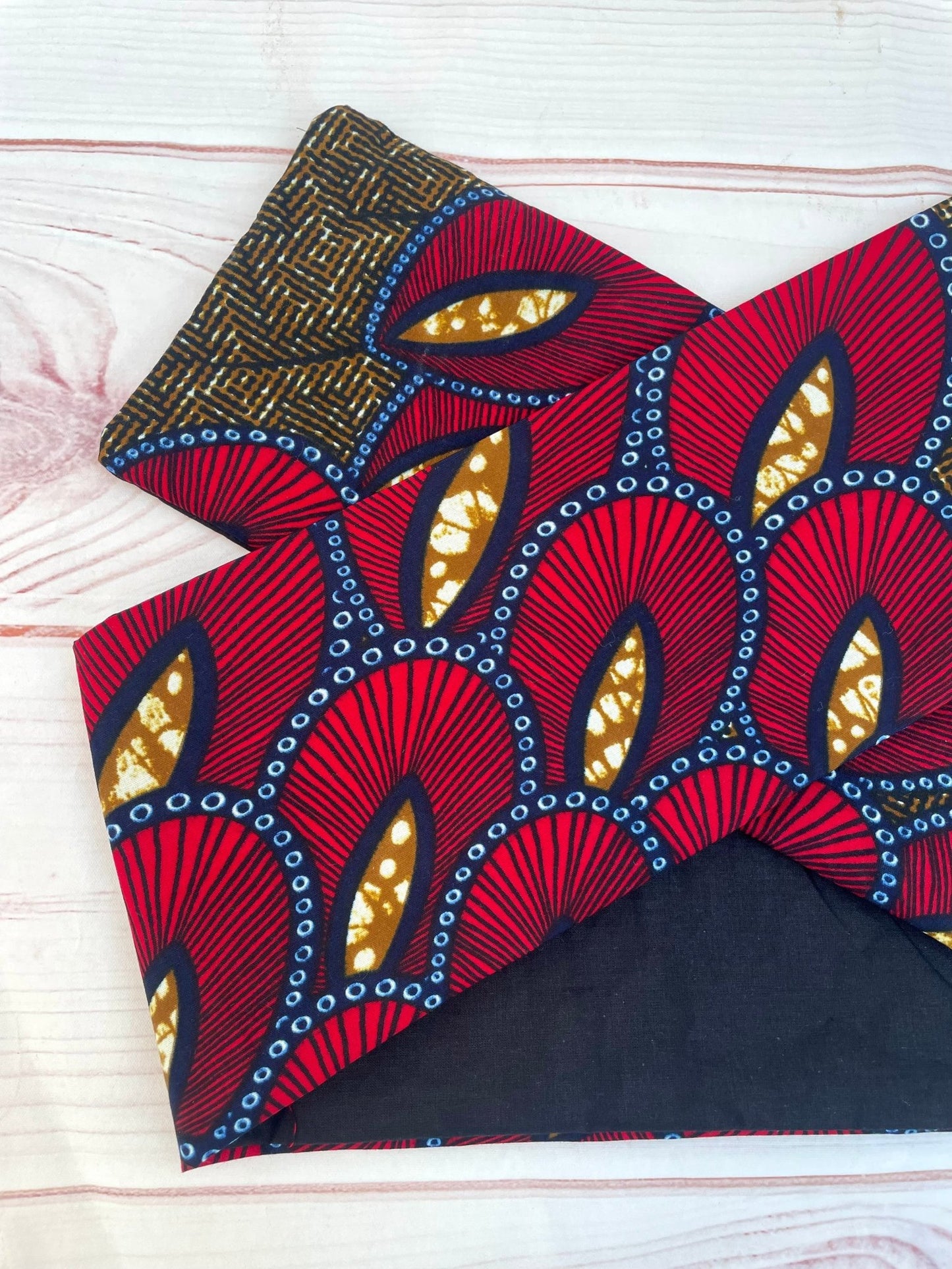 Cinta roja con alambre - KHAMALI
