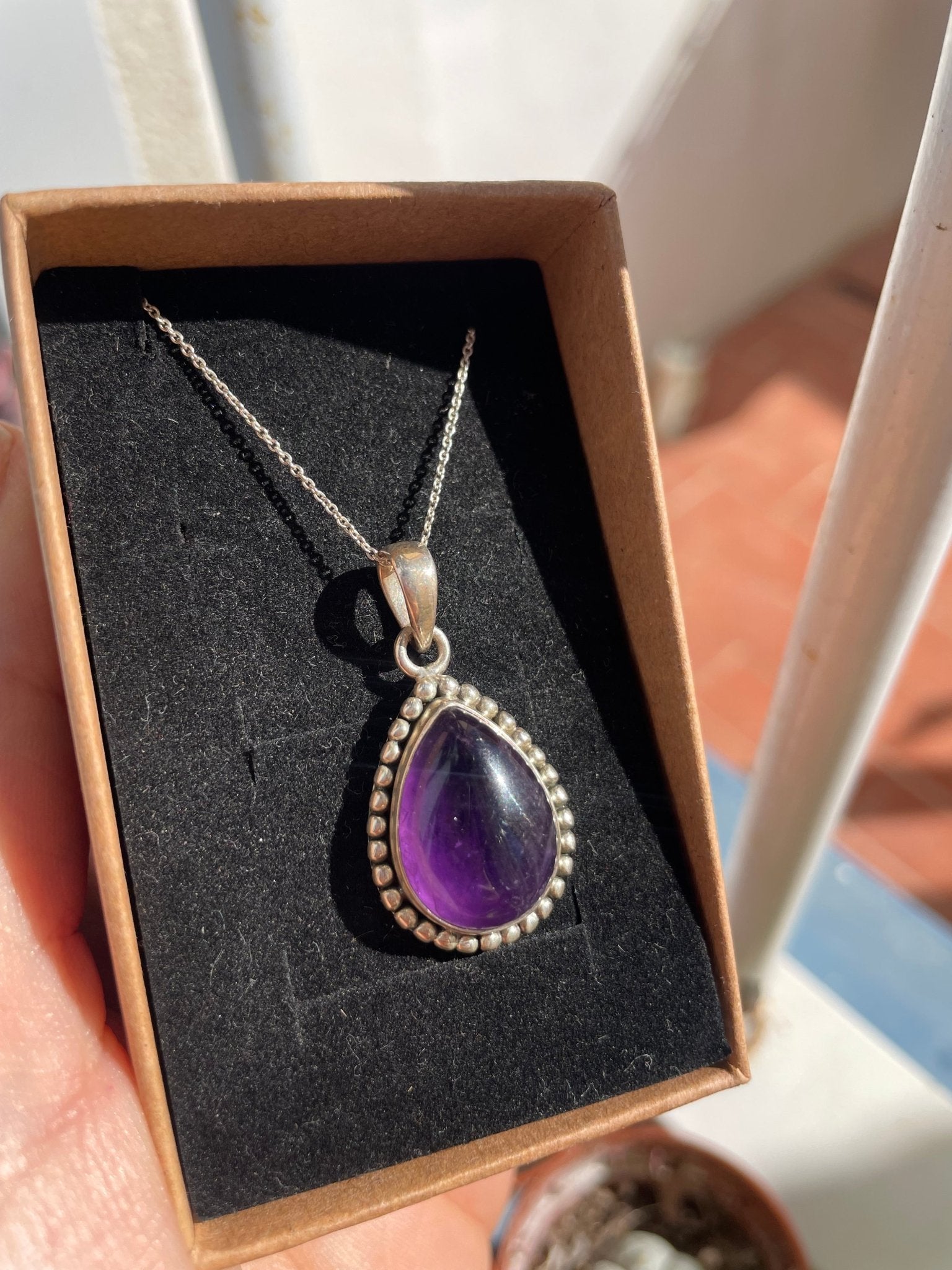 Colgante de Amatista natural - KHAMALI