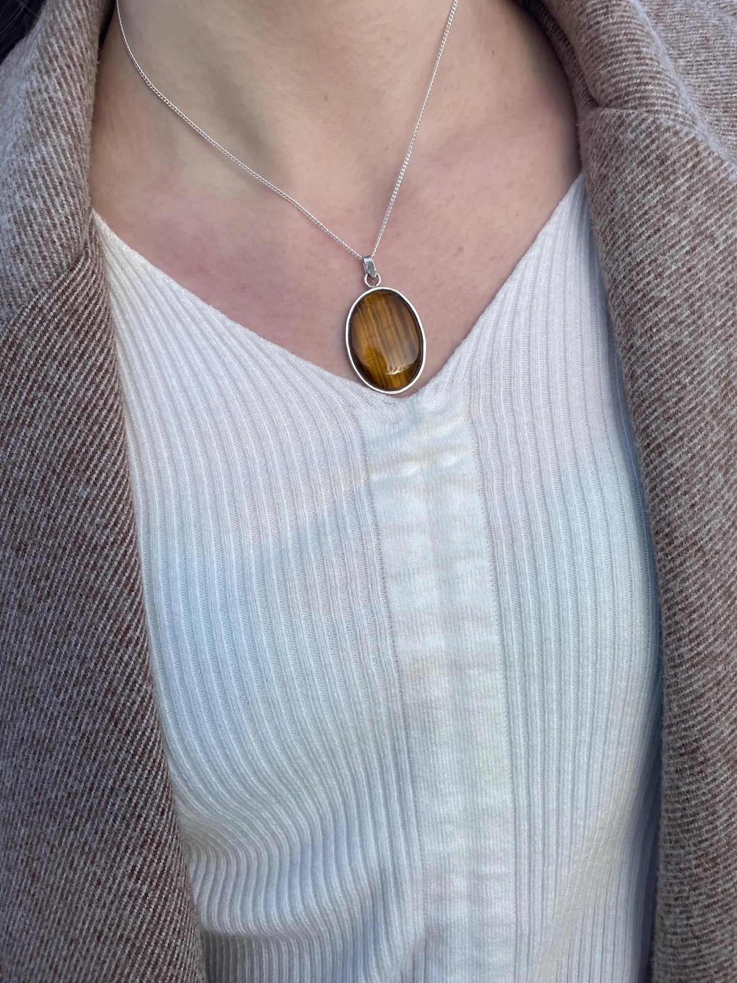 Colgante de ojo de tigre natural - KHAMALI