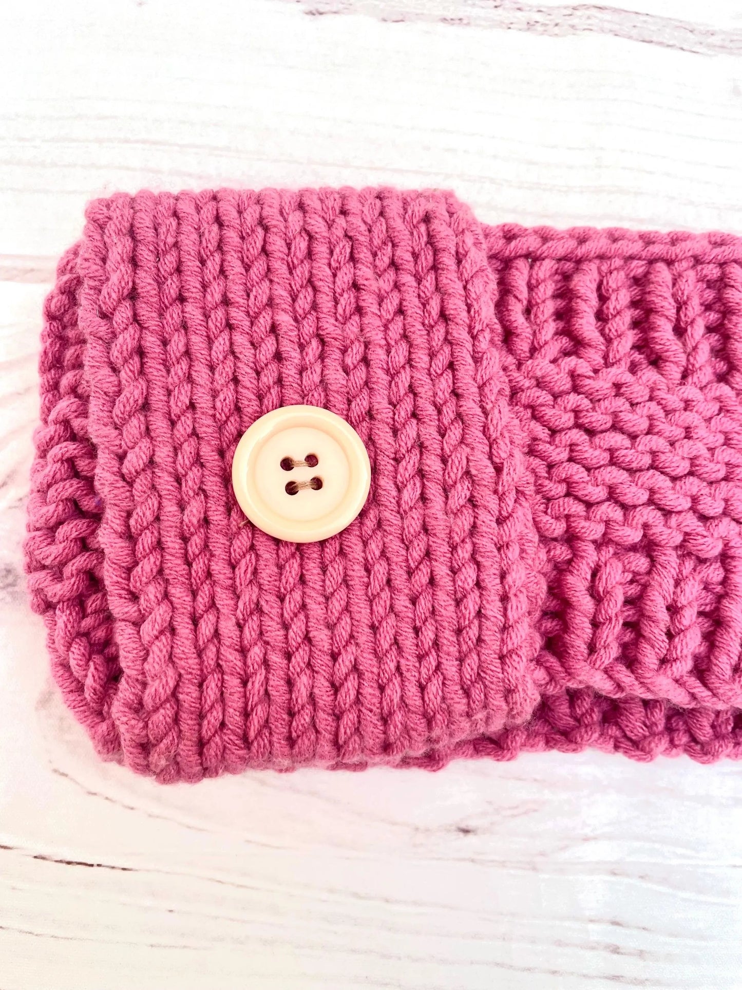 Turbante rosa con botón – tejido a mano khamali Shop