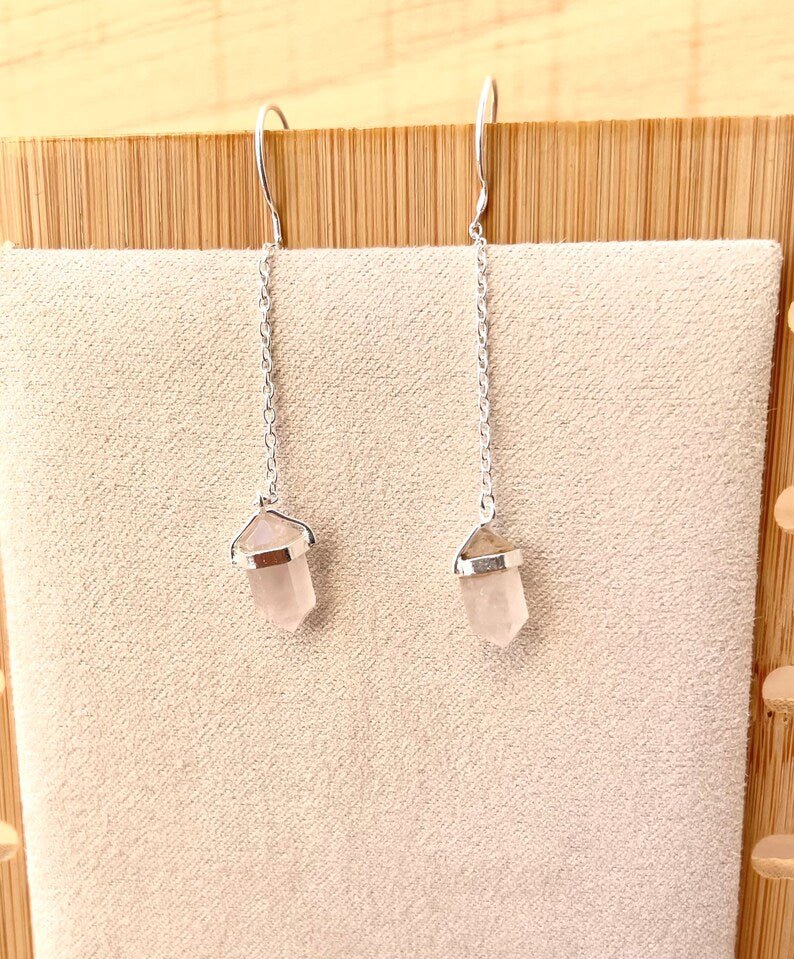Pendientes colgantes de plata 925 con cuarzo rosa o ónix – Elige tu energía - KHAMALI
