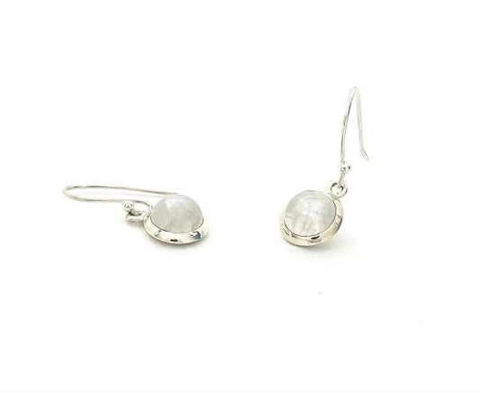 Pendientes de piedra luna en plata 925 – Luz suave, intuición y feminidad - KHAMALI