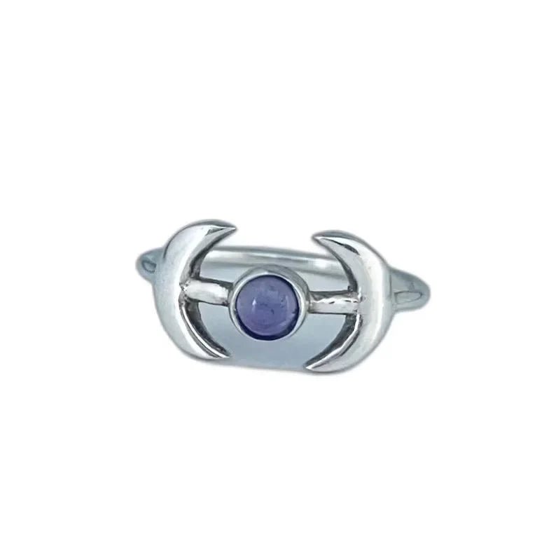 Precioso anillo media luna con piedra luna - KHAMALI