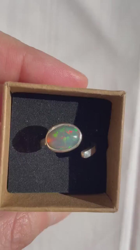 Anillo ajustable de Ópalo - Pieza ÚNICA