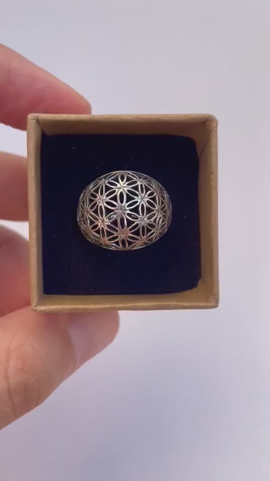 Anillo flor de la vida en plata 925