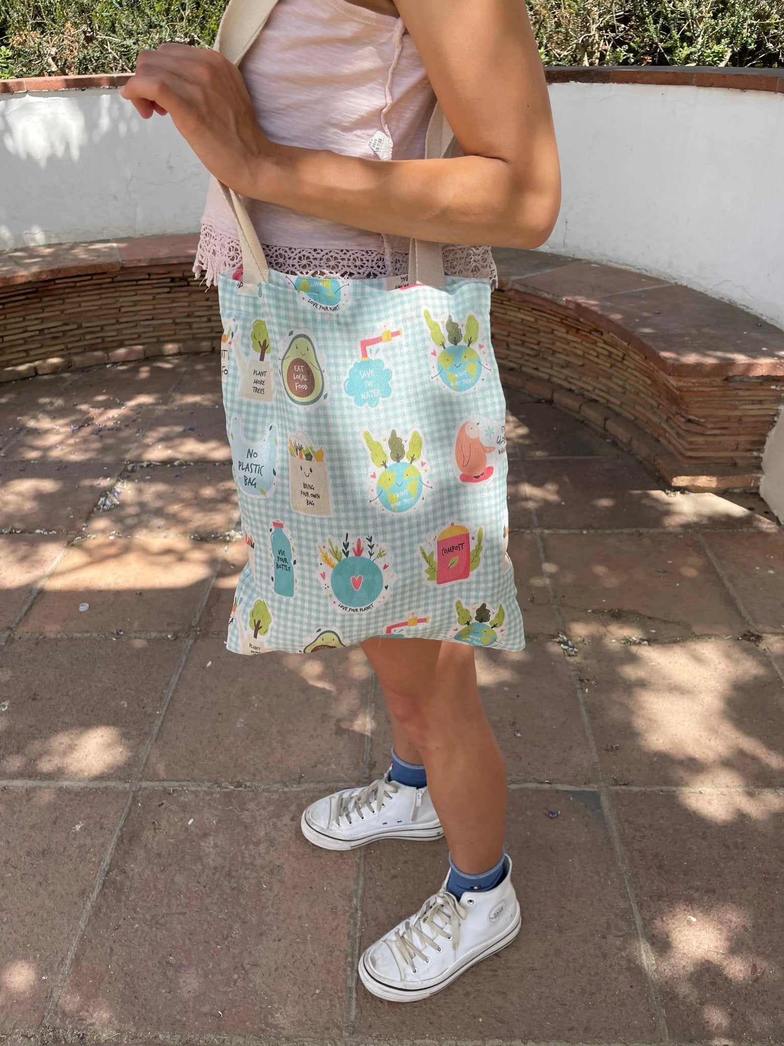 Tote bag hecha a mano Salvemos el planeta - KHAMALI