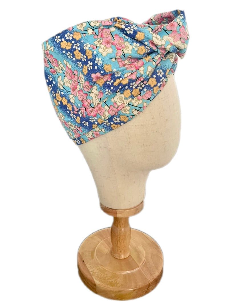 Turbante completo estilo floral japonés azul cielo - KHAMALI