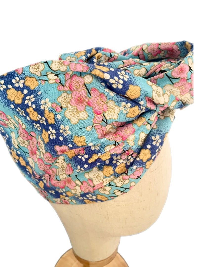 Turbante completo estilo floral japonés azul cielo - KHAMALI