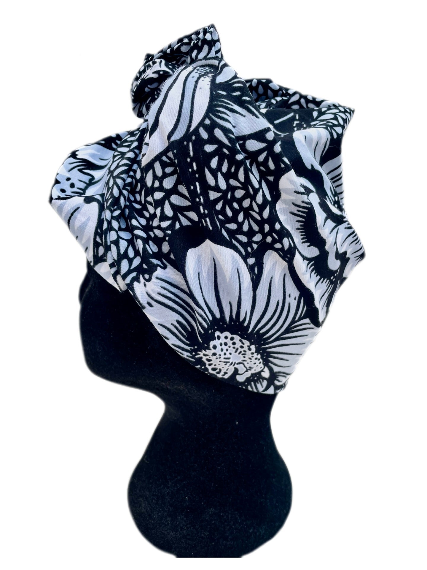 Turbante floral blanco y negro - KHAMALI