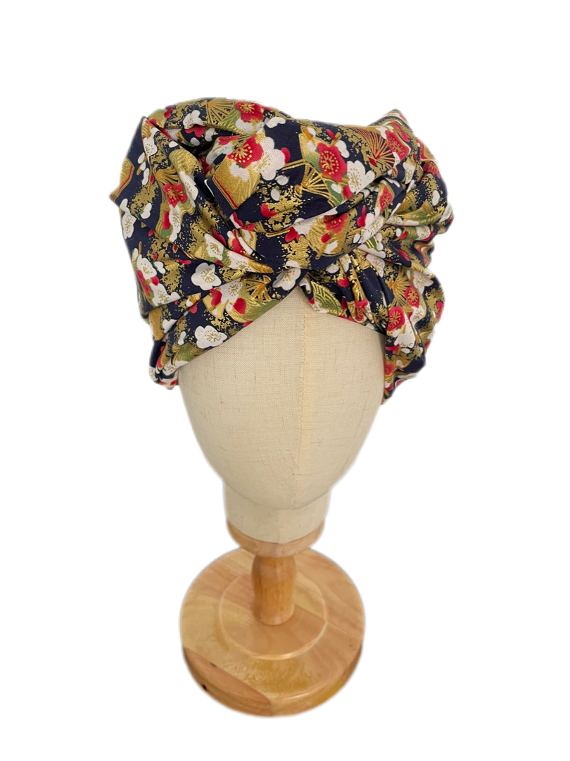 Turbante Japonés Esencia – Tonos rojos, blancos y dorados - KHAMALI