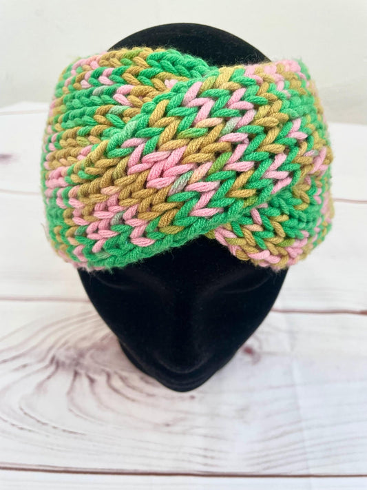 Turbante verde y rosa tejido a mano - KHAMALI