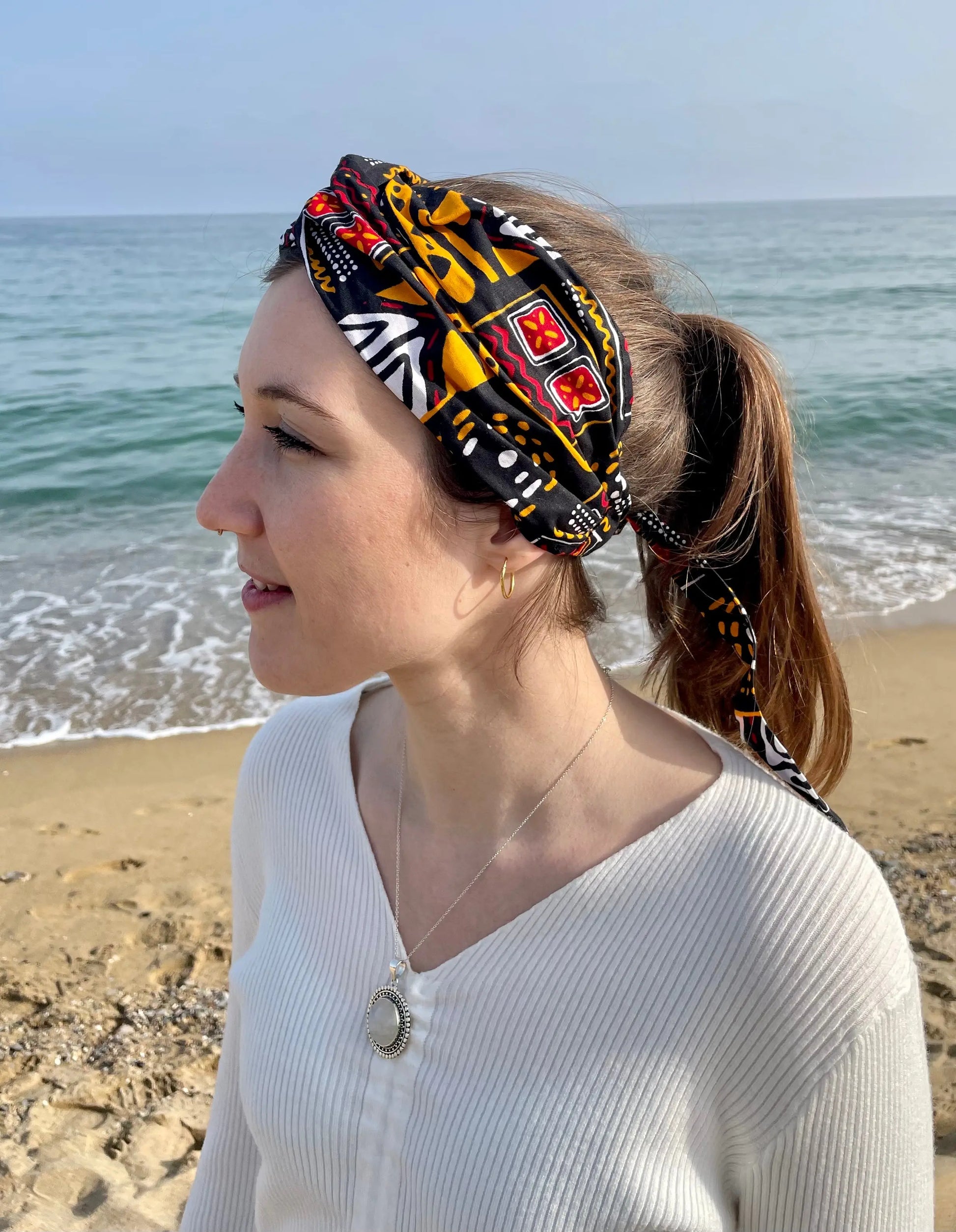 Turbante tribal una capa hecho a mano africano 100% algodón blanco, negro y amarillo - KHAMALI
